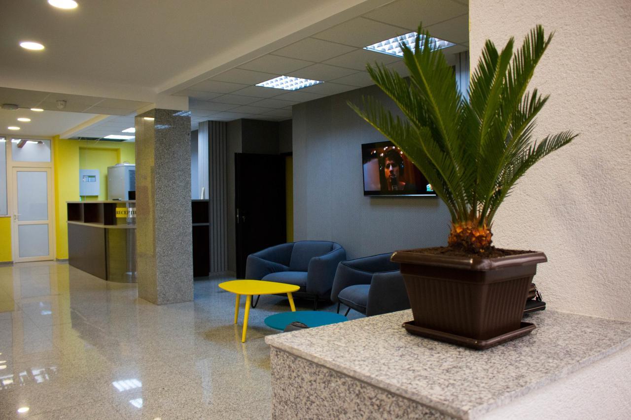 יאשי Rent Room N&S מראה חיצוני תמונה